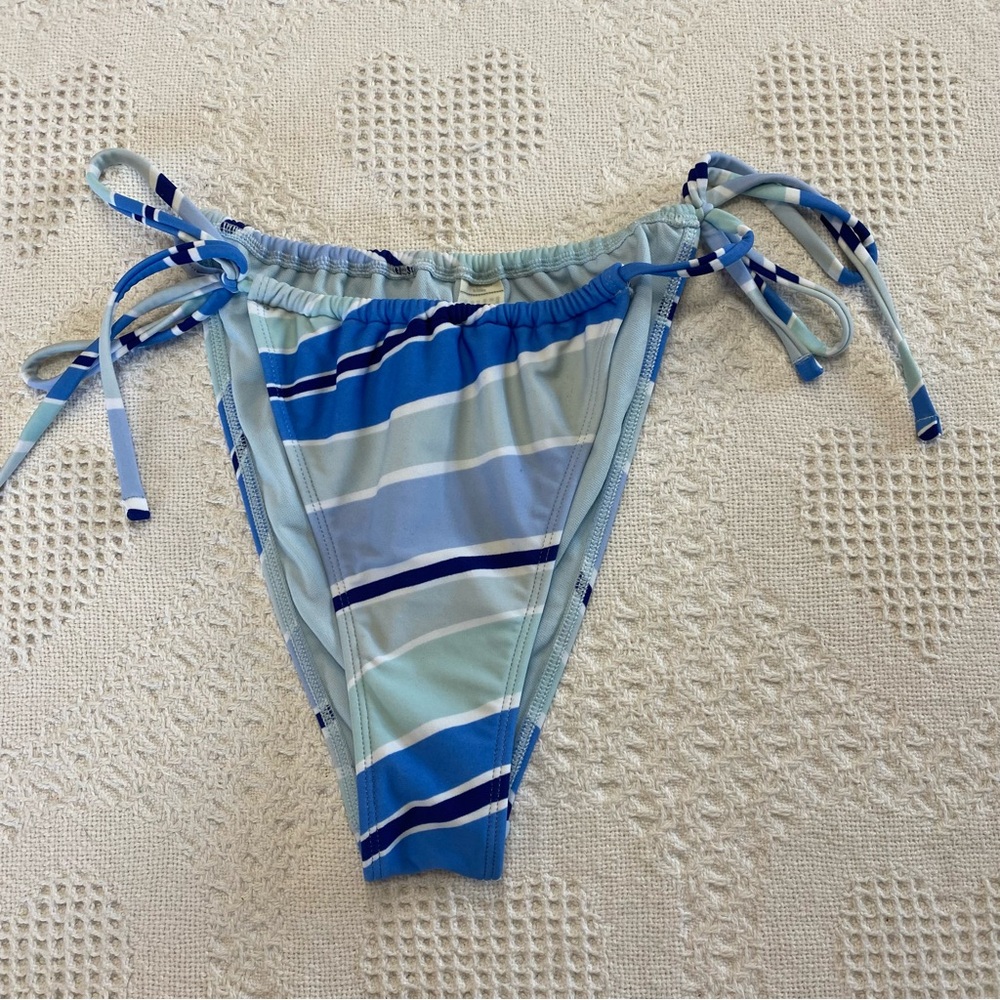 Hollister Tie Cheeky Bikini Bottoms